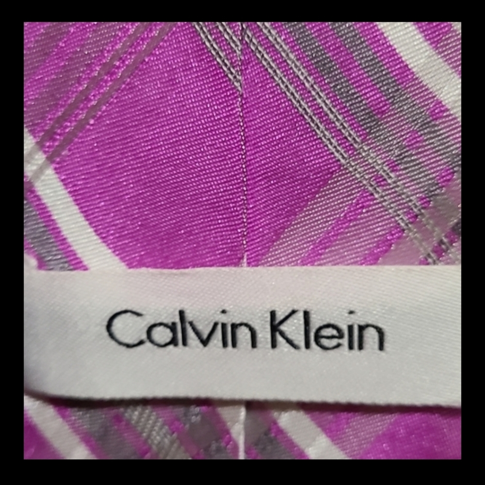 Calvin Klein Tie 👔